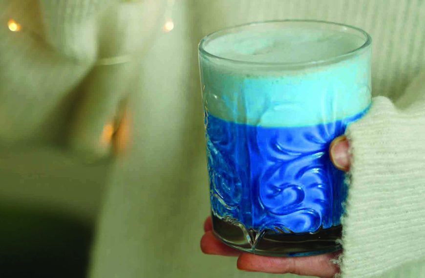 Blue Spirulina Smoothie